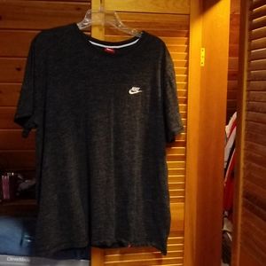 Men's NIKE T-SHIRT